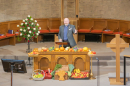 Rev Fergus Cook welcomes the Congregation